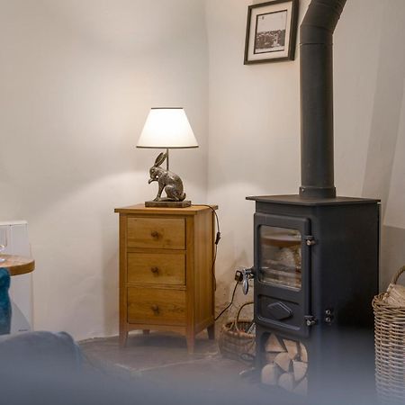 Box Cottage Broadwell  외부 사진