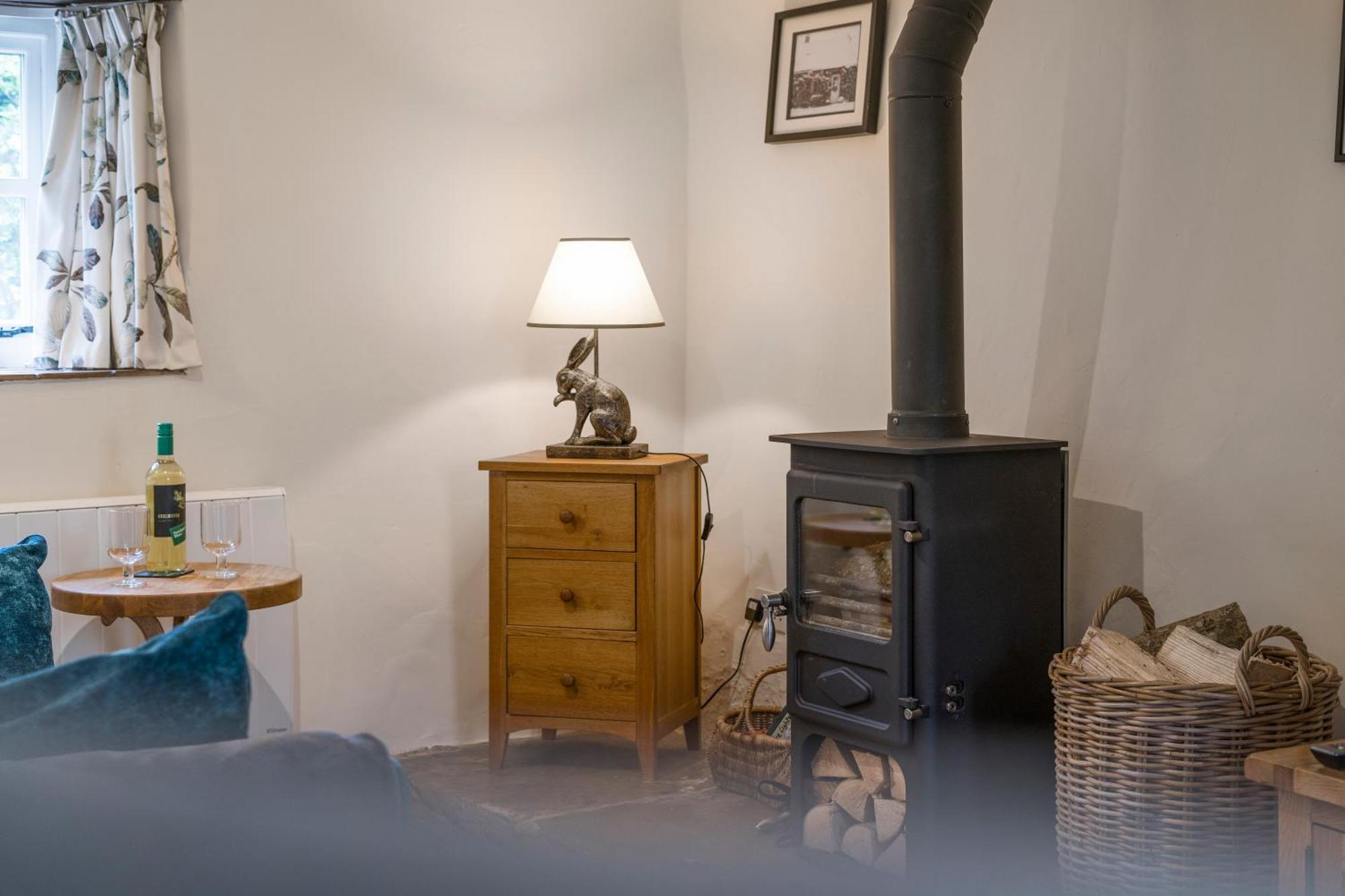 Box Cottage Broadwell  외부 사진